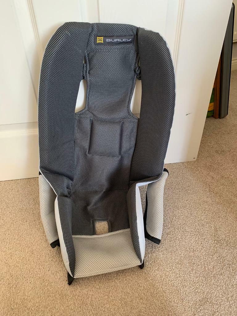 burley baby snuggler used